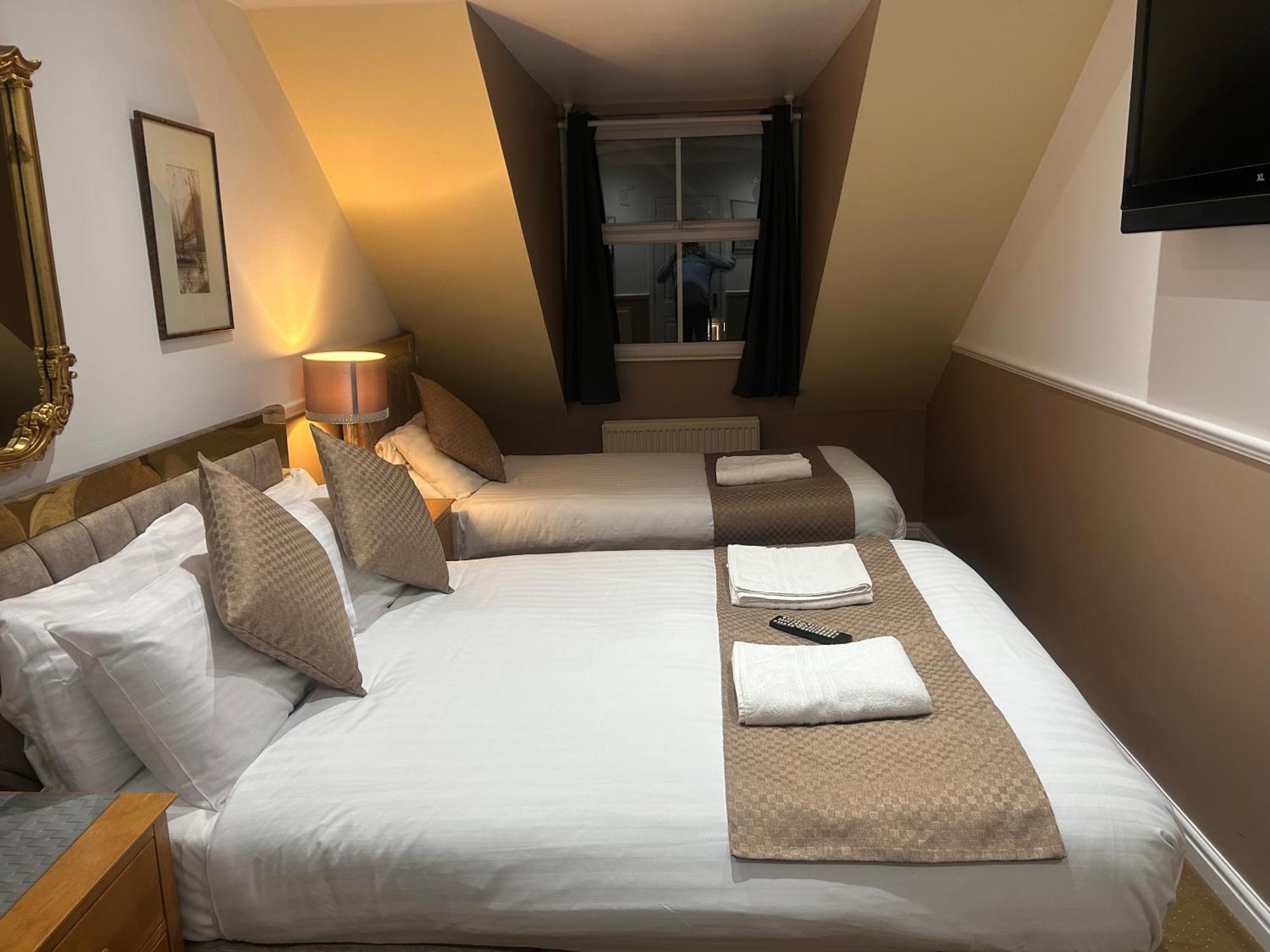 Arden Guest House B&B - Nec Birmingham - Birmingham Airport Bickenhill Eksteriør billede