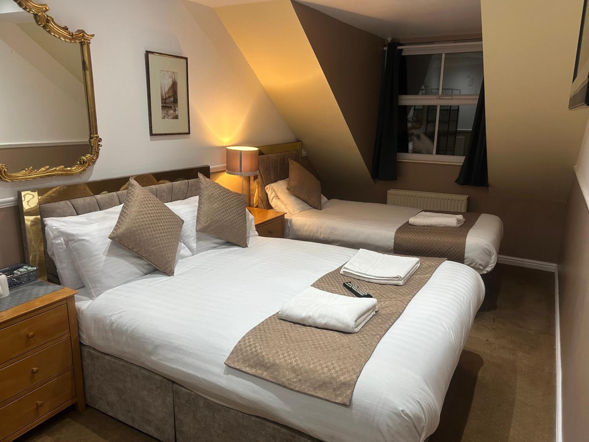 Arden Guest House B&B - Nec Birmingham - Birmingham Airport Bickenhill Eksteriør billede