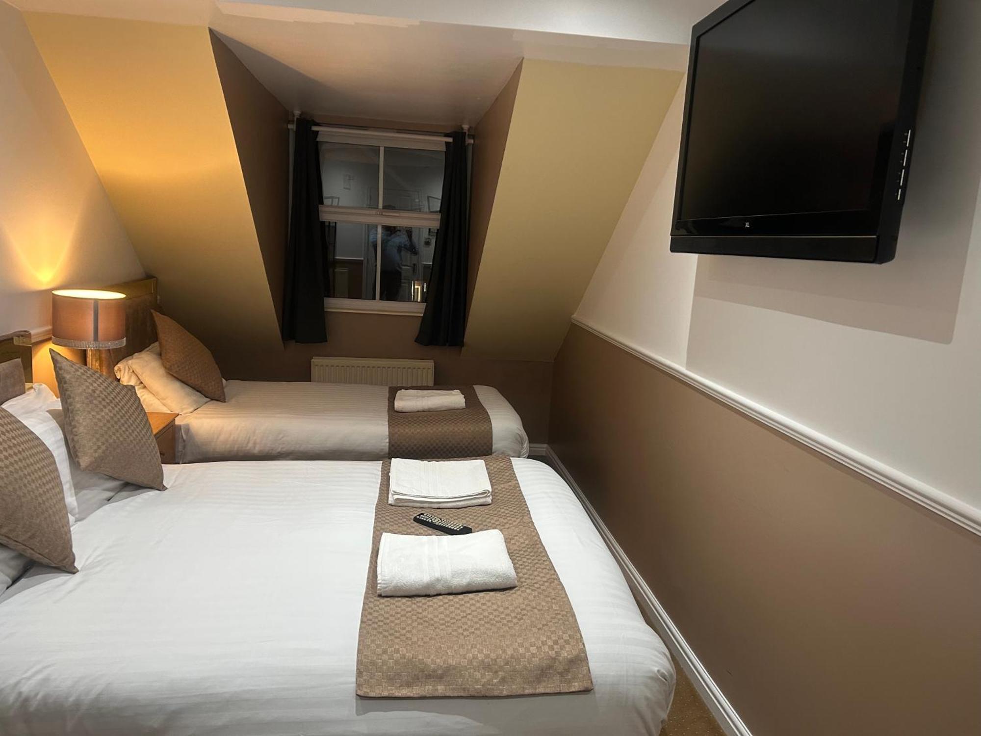 Arden Guest House B&B - Nec Birmingham - Birmingham Airport Bickenhill Eksteriør billede