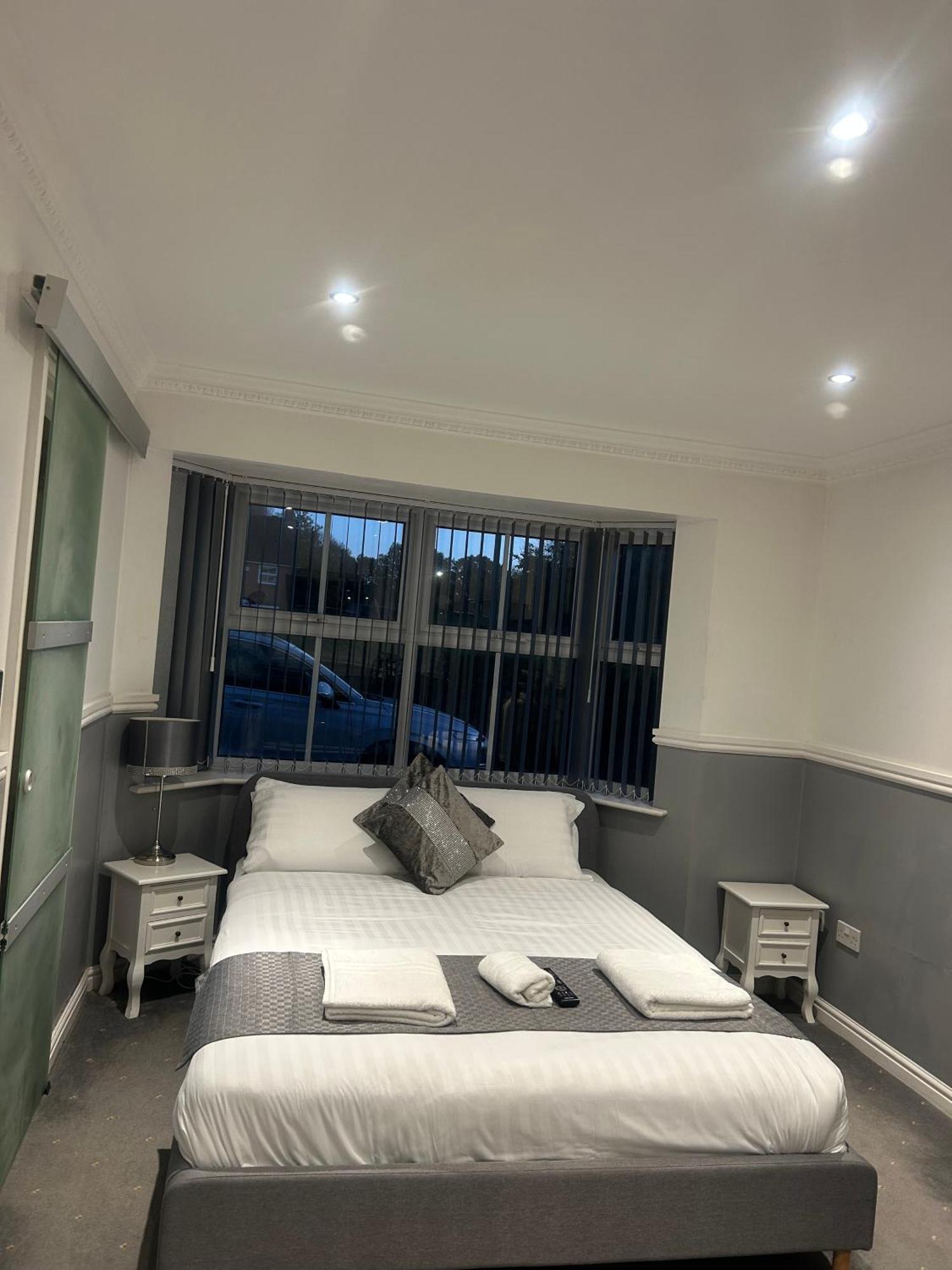 Arden Guest House B&B - Nec Birmingham - Birmingham Airport Bickenhill Eksteriør billede