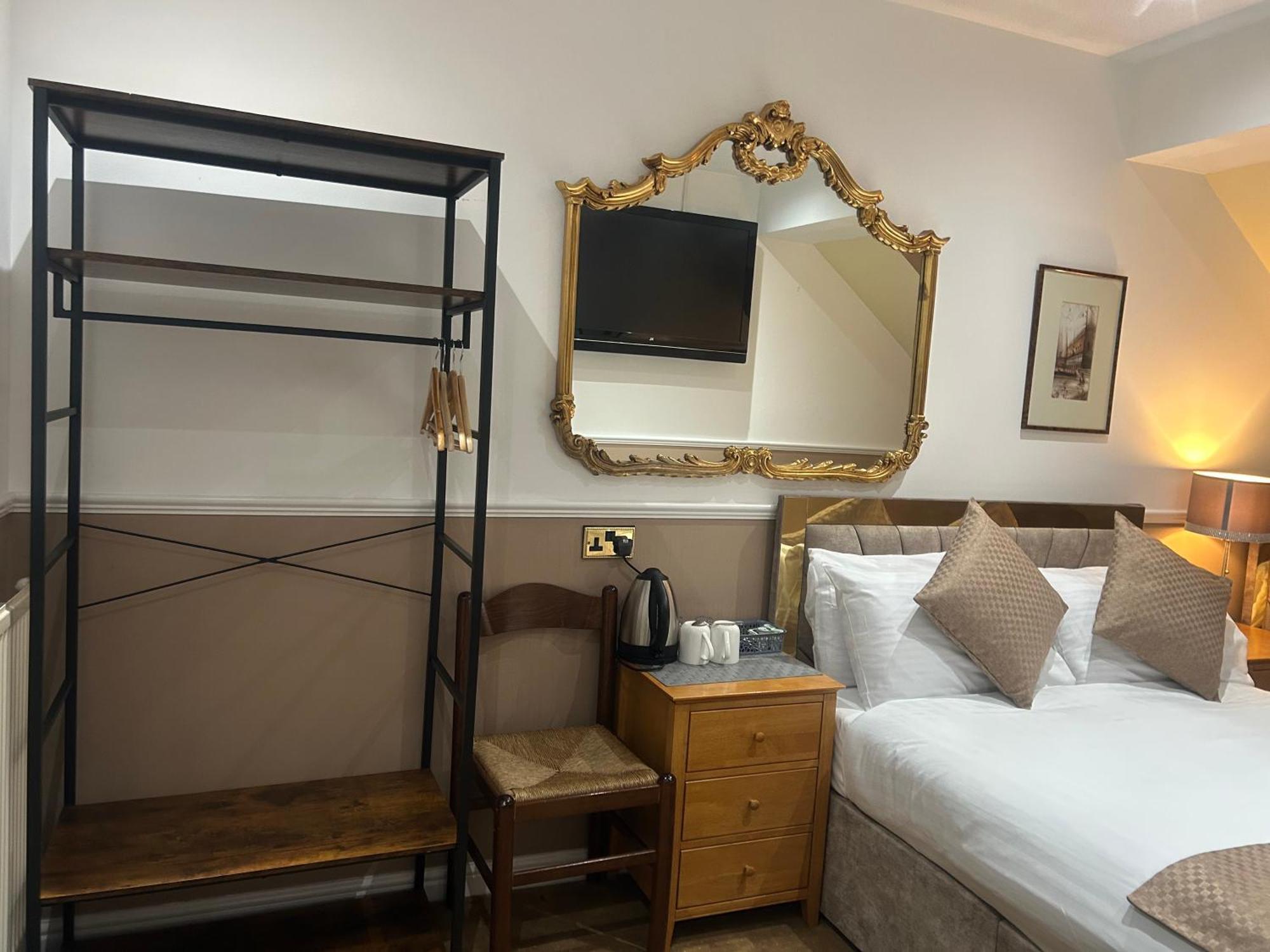 Arden Guest House B&B - Nec Birmingham - Birmingham Airport Bickenhill Eksteriør billede
